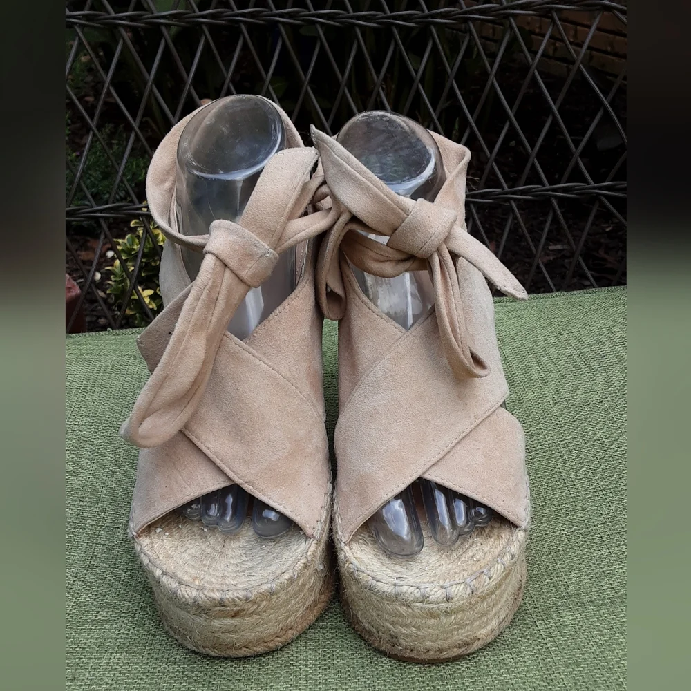 Marc Fisher Landria Leather Suede Espadrille Wedge Sandal.